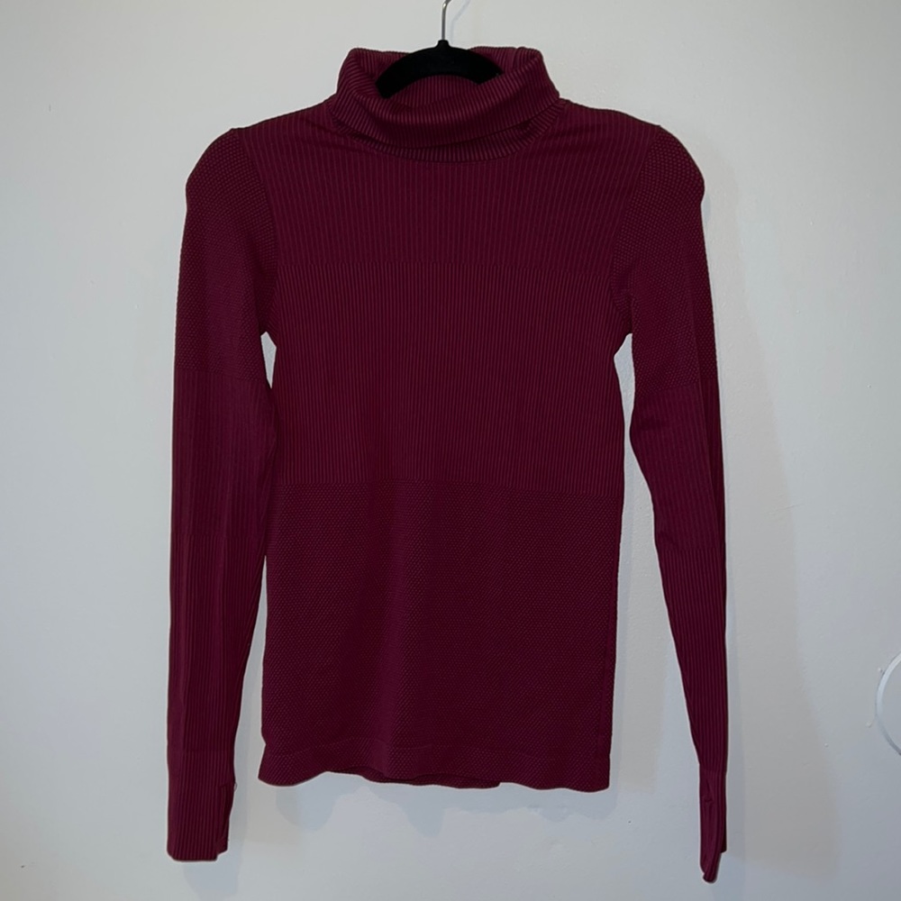 Athleta Flurry Base Layer Turtleneck